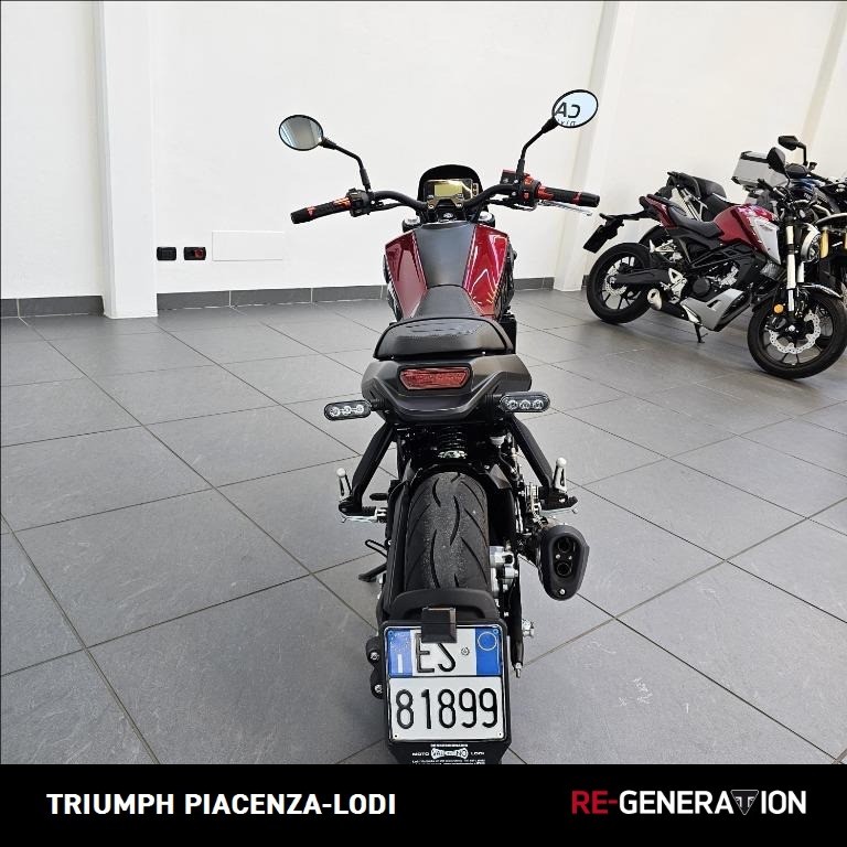 BENELLI Leoncino 250 E4