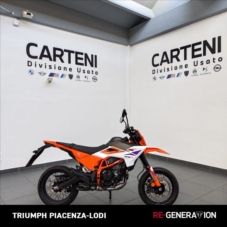 KTM 390 SMC -R