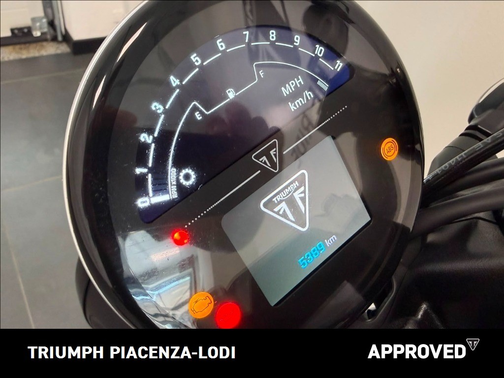 TRIUMPH Trident 660 Diablo Red / Sapphire Black Abs