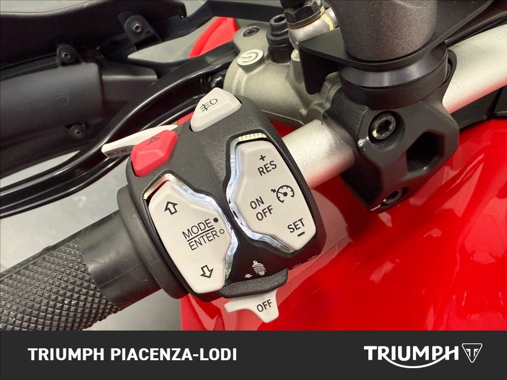 DUCATI Multistrada V2 950 S Red
