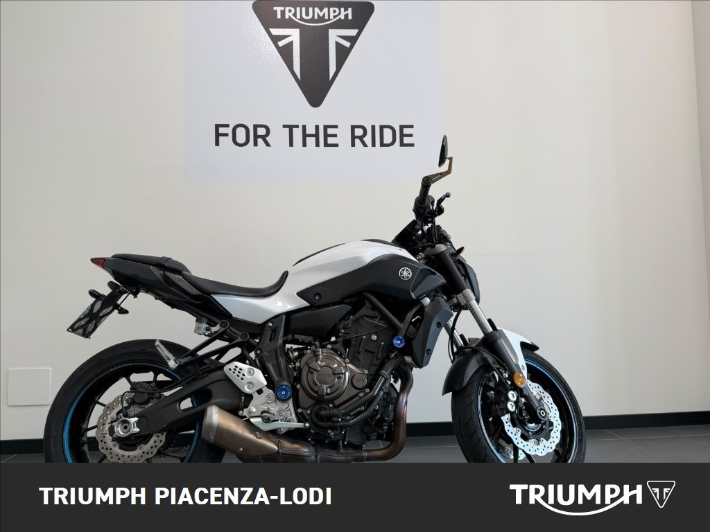 YAMAHA MT-07 690 Abs